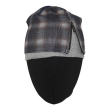 Load image into Gallery viewer, ZIPPER BEANIE (PLAID/GREY)