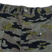 Load image into Gallery viewer, SAMPLE DOUBLE THIGH SHORTS 14" CAMO (34)