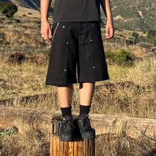 Load image into Gallery viewer, DOUBLE THIGH SHORTS 10" (BLACK)