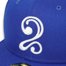 Load image into Gallery viewer, LEON 2 NEW ERA FITTED HAT (BLUE)
