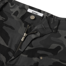 Load image into Gallery viewer, DOUBLE THIGH SHORTS 14&quot; (CAMO)
