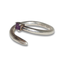 Load image into Gallery viewer, 925 SILVER PHILLIPS RING (AMETHYST)
