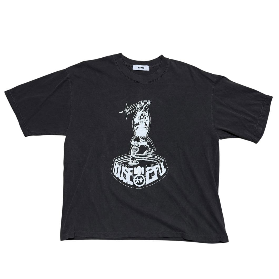 LAA HOUSE 2FUL TEE (23.5x25.5)