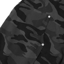 Load image into Gallery viewer, DOUBLE THIGH SHORTS 14&quot; (CAMO)
