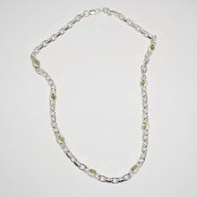 Load image into Gallery viewer, 925 SILVER PERIDOT NECKLACE
